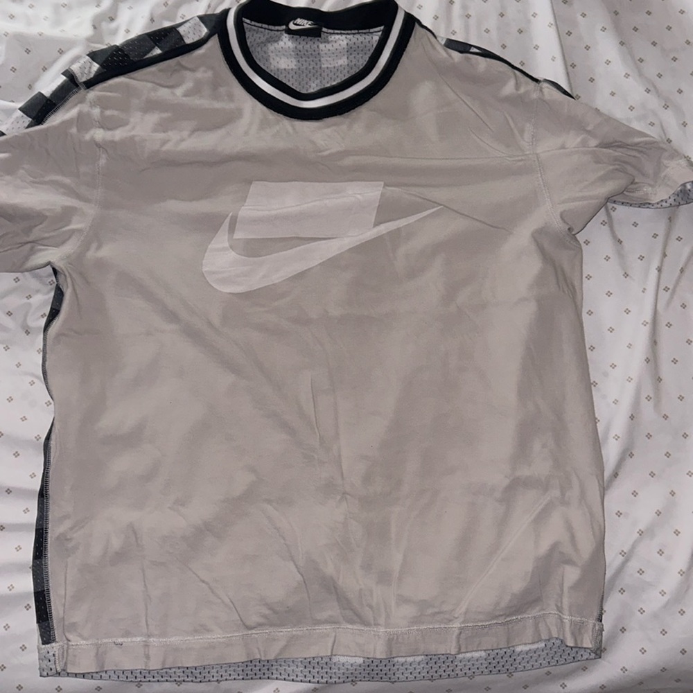 Used Nike T shirt